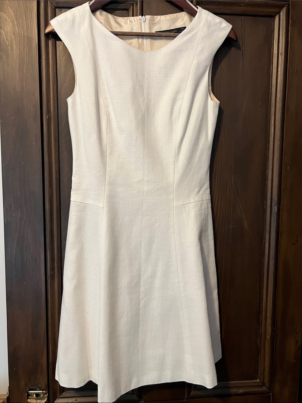 Sleeveless White A-Line Zara Dress